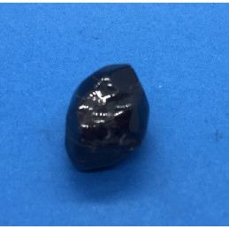 Almandyn kamień bębnowany  1,5 x 1 cm - zestaw 2 szt.